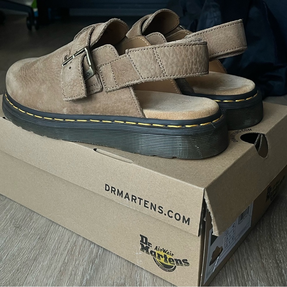 Dr. Martens Jorge II Slingback Mules in Brown leather